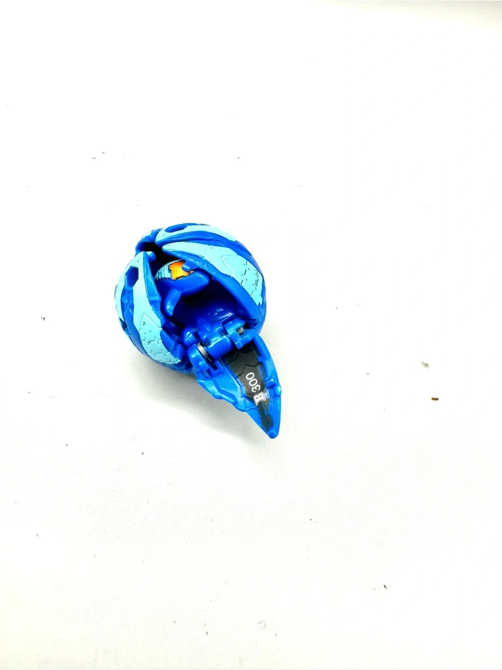 Bakugan Aquos Preyas II Angelo Diablo 300G Blue Transforming Figure Toy